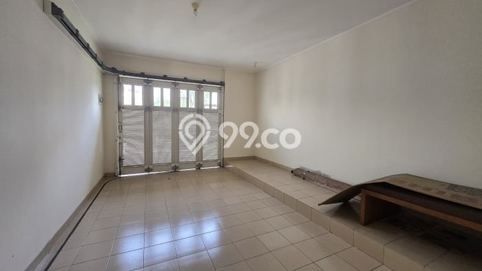 Jual Rumah Luas Elegan Dengan View Eksklusif di Alam Sutera, Tangerang Jual Rumah Luas Elegan Dengan View Eksklusif di Alam Sutera, Tangerang