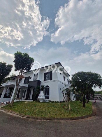 Rumah Luxury Modern Tanpa Renovasi di BSD Tangerang Rumah Luxury Modern Tanpa Renovasi di BSD Tangerang