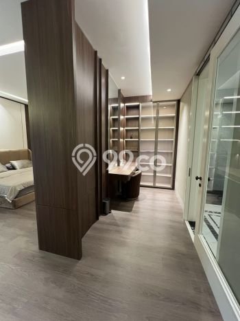 For Sale! Luxury House LT 350m2 Desain Elegan di Alam Sutera For Sale! Luxury House LT 350m2 Desain Elegan di Alam Sutera