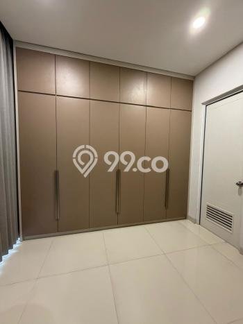 Hunian Mewah LB 217m2 Siap Pakai Desain Elegan di Gading Serpong, Tangerang Hunian Mewah LB 217m2 Siap Pakai Desain Elegan di Gading Serpong, Tangerang
