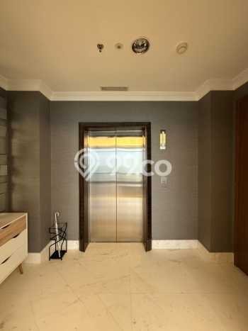 Siap Huni Apartemen Prestisius di Simprug 2 Kamar & 2 Kamar Mandi Siap Huni Apartemen Prestisius di Simprug 2 Kamar & 2 Kamar Mandi