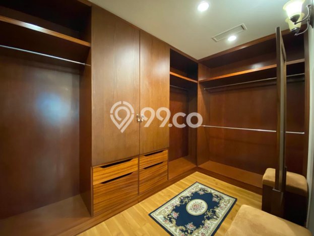 Siap Huni Apartemen Luxury di Pakubuwono 3 Kamar & 3 Kamar Mandi Siap Huni Apartemen Luxury di Pakubuwono 3 Kamar & 3 Kamar Mandi