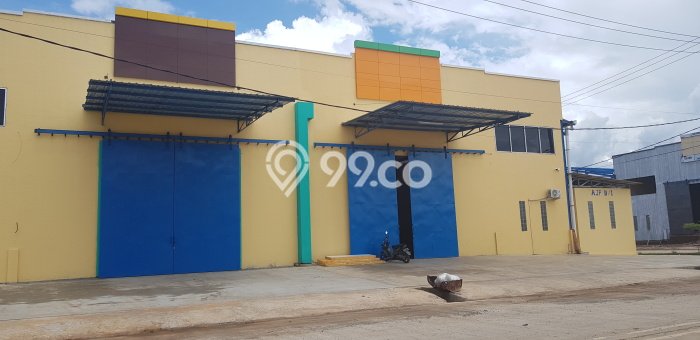 Unit Gudang Dijual di Makassar Makassar Luas Bangunan 360m2 Unit Gudang Dijual di Makassar Makassar Luas Bangunan 360m2