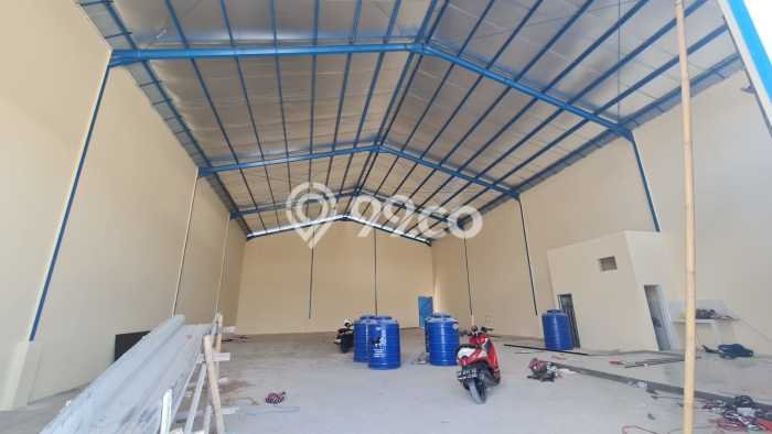 Untuk Dijual! Gudang di Maros Makassar LT 480m2 / LB 360m2 Kawasan Strategis Untuk Dijual! Gudang di Maros Makassar LT 480m2 / LB 360m2 Kawasan Strategis
