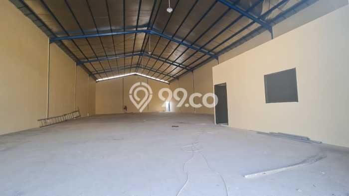 Gudang Dijual di Makassar LT 640m2 & LB 360m2 Lokasi Terbaik! Gudang Dijual di Makassar LT 640m2 & LB 360m2 Lokasi Terbaik!
