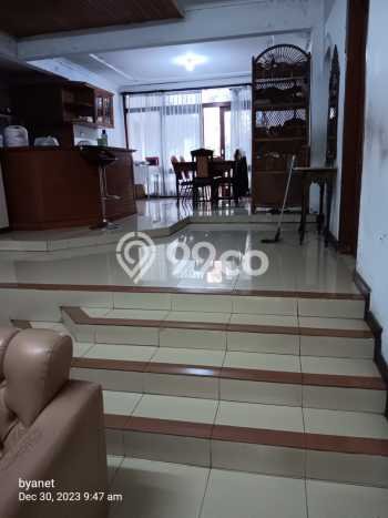 Hunian Elit LB 300m2 Siap Huni Desain Elegan di Setra Sari, Bandung Hunian Elit LB 300m2 Siap Huni Desain Elegan di Setra Sari, Bandung