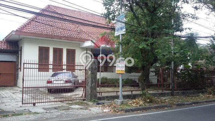 Rumah Luxury Modern Tanpa Renovasi di Sayap Dago Bandung Rumah Luxury Modern Tanpa Renovasi di Sayap Dago Bandung