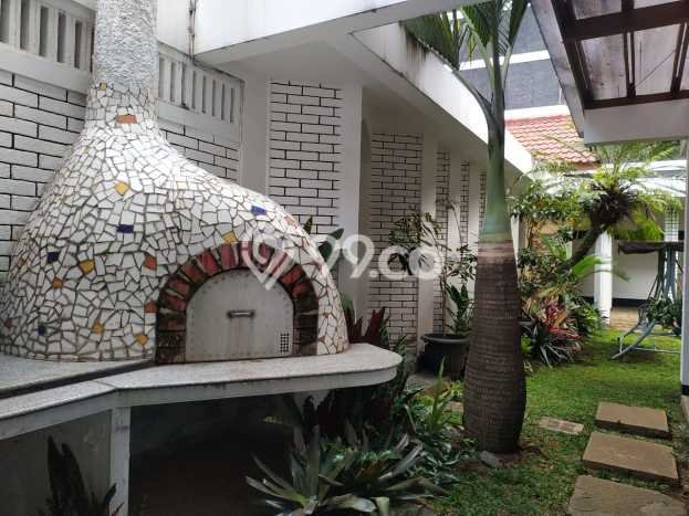 Rumah Mewah Siap Huni LT 945m2 di Sarijadi, Bandung Rumah Mewah Siap Huni LT 945m2 di Sarijadi, Bandung