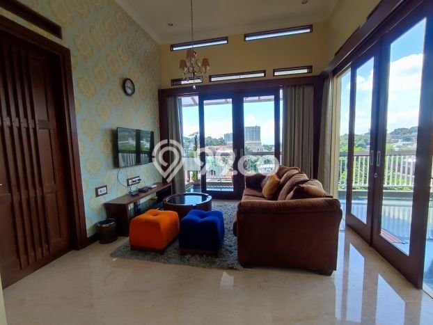 Jual Rumah Luas Elegan Dengan View Cantik di ciumbuleuit, Bandung Jual Rumah Luas Elegan Dengan View Cantik di ciumbuleuit, Bandung