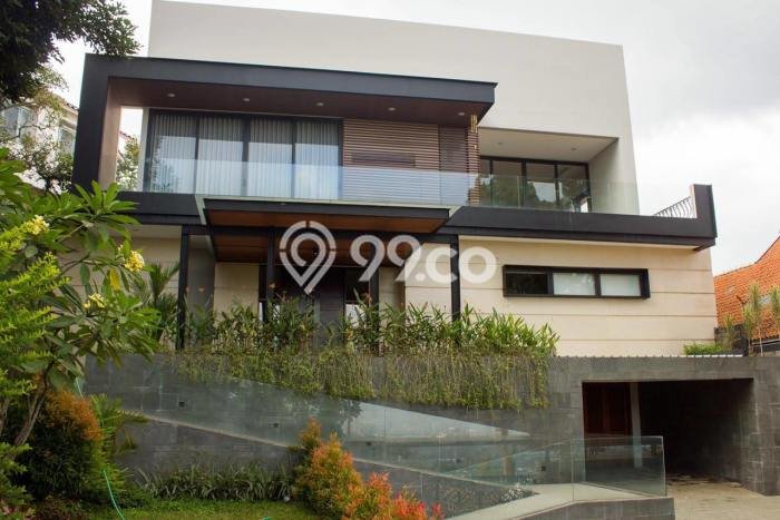HARGA TERBAIK! Vila Kawasan , Area 750m2m², Lokasi Strategis HARGA TERBAIK! Vila Kawasan , Area 750m2m², Lokasi Strategis