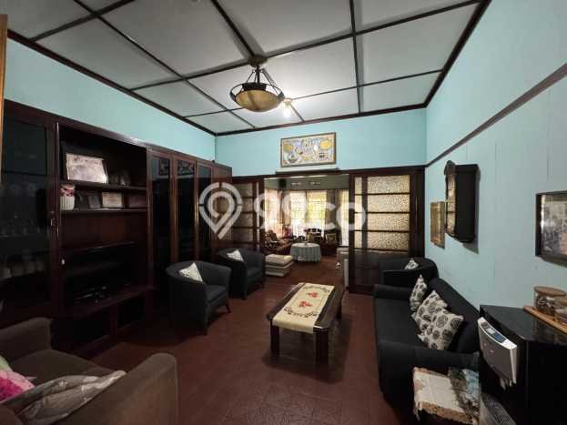Rumah Luxury Modern Siap Huni di Sayap Dago Bandung Rumah Luxury Modern Siap Huni di Sayap Dago Bandung