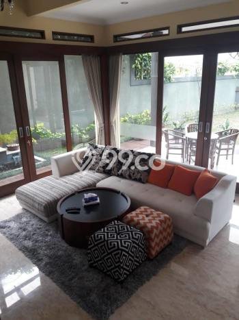 Rumah Elit Modern Tanpa Renovasi di ciumbuleuit Bandung Rumah Elit Modern Tanpa Renovasi di ciumbuleuit Bandung