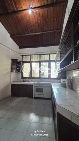 Dijual Rumah Luas Megah Dengan View Eksklusif di Tubagus Ismail, Bandung Dijual Rumah Luas Megah Dengan View Eksklusif di Tubagus Ismail, Bandung