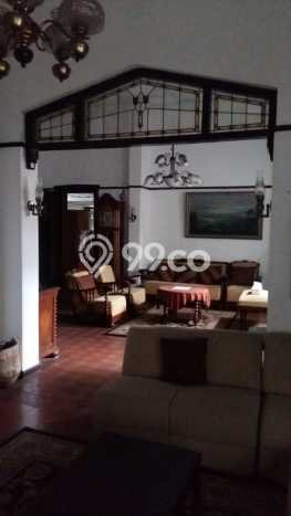 Dijual Rumah Mewah Elegan Dengan View Eksklusif di Sayap Dago, Bandung Dijual Rumah Mewah Elegan Dengan View Eksklusif di Sayap Dago, Bandung