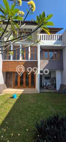 Rumah Luxury Modern Siap Huni di Cigadung Bandung Rumah Luxury Modern Siap Huni di Cigadung Bandung