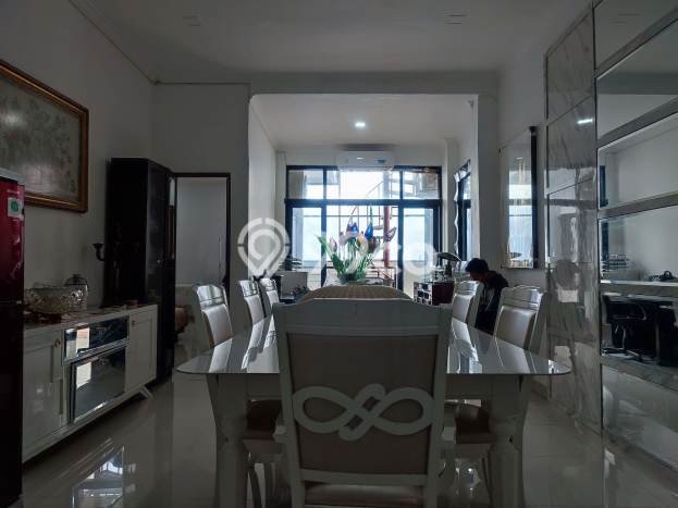 Jual Rumah Luas Elegan Dengan View Eksklusif di Sayap Dago, Bandung Jual Rumah Luas Elegan Dengan View Eksklusif di Sayap Dago, Bandung