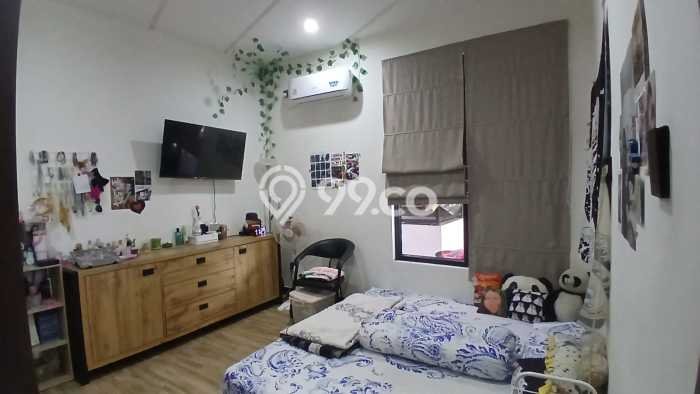 Dijual Rumah Mewah Elegan Dengan View Cantik di Kota Wisata, Bogor Dijual Rumah Mewah Elegan Dengan View Cantik di Kota Wisata, Bogor