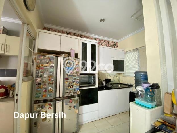Jual Rumah Luas Megah Dengan View Eksklusif di Kota Wisata, Bogor Jual Rumah Luas Megah Dengan View Eksklusif di Kota Wisata, Bogor