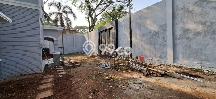 Jual Rumah Luas Elegan Dengan View Cantik di Citra Grand, Jakarta Timur Jual Rumah Luas Elegan Dengan View Cantik di Citra Grand, Jakarta Timur