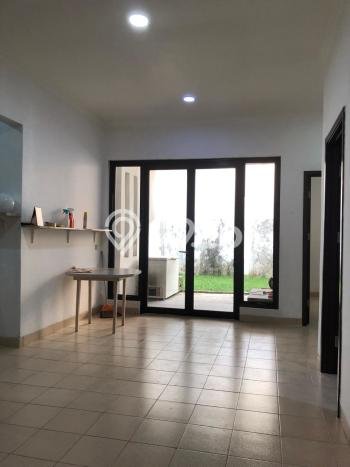 Rumah Modern 2 KT LT 136m2 di Sentul City Rumah Modern 2 KT LT 136m2 di Sentul City