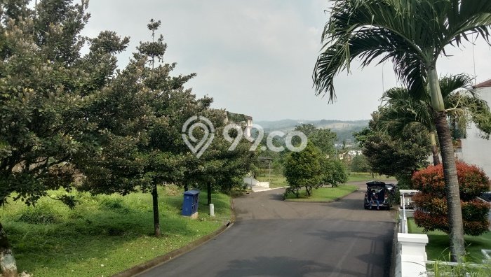 Tanah Dijual Lokasi Strategis di Bogor dengan Luas 584m2 Tanah Dijual Lokasi Strategis di Bogor dengan Luas 584m2