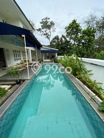 Hunian Mewah LB 300m2 Siap Huni Desain Elegan di Sentul City, Bogor Hunian Mewah LB 300m2 Siap Huni Desain Elegan di Sentul City, Bogor
