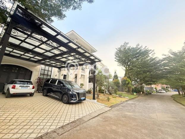 Rumah Luxury Modern Tanpa Renovasi di Sentul City Bogor Rumah Luxury Modern Tanpa Renovasi di Sentul City Bogor