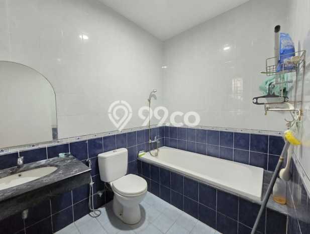 Jarang Ada! Rumah Sewa 4 Kamar Nyaman Siap Huni Modernland Jarang Ada! Rumah Sewa 4 Kamar Nyaman Siap Huni Modernland