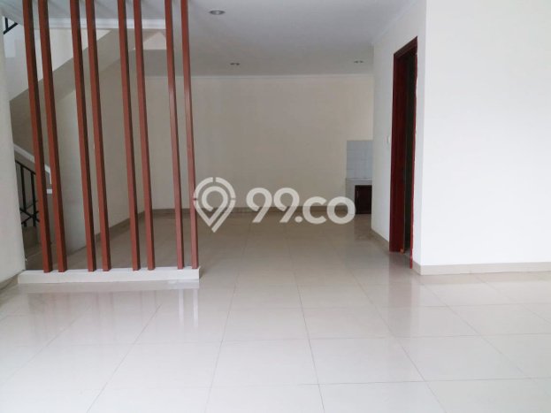 Jual Rumah Luas Megah Dengan View Eksklusif di Modernland, Tangerang Jual Rumah Luas Megah Dengan View Eksklusif di Modernland, Tangerang