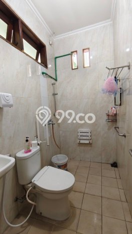 Jual Rumah Luas Megah Dengan View Eksklusif di Modernland, Tangerang Jual Rumah Luas Megah Dengan View Eksklusif di Modernland, Tangerang