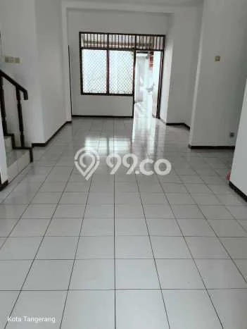 Jarang Ada! Rumah Sewa 4 Kamar Bagus Siap Huni Modernland Jarang Ada! Rumah Sewa 4 Kamar Bagus Siap Huni Modernland