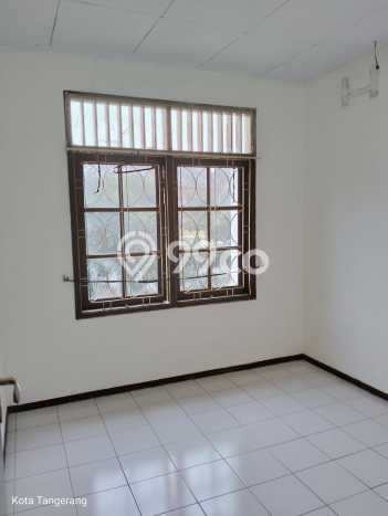 Jarang Ada! Rumah Sewa 4 Kamar Bagus Siap Huni Modernland Jarang Ada! Rumah Sewa 4 Kamar Bagus Siap Huni Modernland