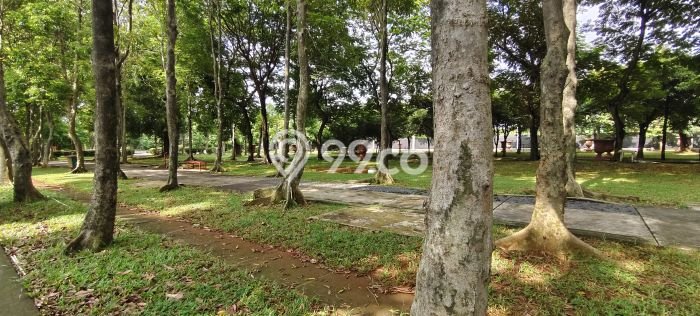 Rumah Mewah Siap Huni LT 126m2 di Kembangan, Jakarta Barat Rumah Mewah Siap Huni LT 126m2 di Kembangan, Jakarta Barat