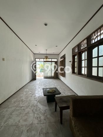 Jual Rumah Luas Elegan Dengan View Eksklusif di Cideng, Jakarta Pusat Jual Rumah Luas Elegan Dengan View Eksklusif di Cideng, Jakarta Pusat