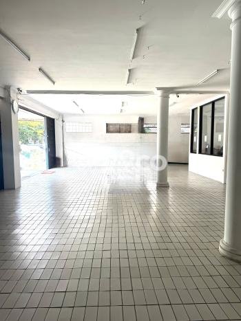 Ruko Dijual Lokasi Emas di Kelapa Gading Luas 360m2 Ruko Dijual Lokasi Emas di Kelapa Gading Luas 360m2