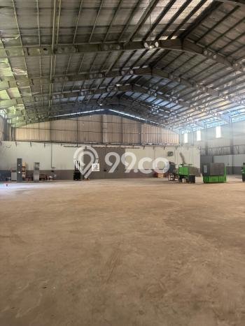 Unit Gudang Dijual di Jakarta Utara LT 3000m2 & LB 2000m2 Unit Gudang Dijual di Jakarta Utara LT 3000m2 & LB 2000m2