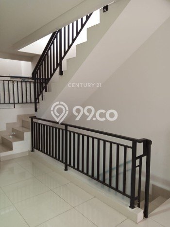 Dijual Hunian Rumah Nyaman 4 KT di Duri Kepa, Jakarta Barat Dijual Hunian Rumah Nyaman 4 KT di Duri Kepa, Jakarta Barat