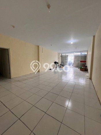 Ruko Dijual di Palmerah Jakarta Barat dengan LB 480m2 Ruko Dijual di Palmerah Jakarta Barat dengan LB 480m2