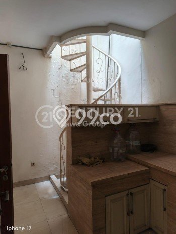 PRIME PROPERTY! Rumah di Kelapa Gading, 3 KM, Area Premium, Luas 339m2m² Bangunan 340m2m² PRIME PROPERTY! Rumah di Kelapa Gading, 3 KM, Area Premium, Luas 339m2m² Bangunan 340m2m²