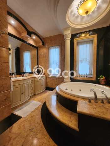 Rumah Luxury Modern Siap Huni di Pantai Indah Kapuk Jakarta Utara Rumah Luxury Modern Siap Huni di Pantai Indah Kapuk Jakarta Utara