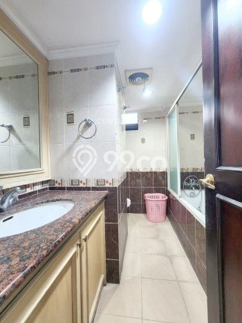 Untuk Dijual Apartemen di Taman Anggrek, Jakarta Barat Punya 3 Kamar Tidur Untuk Dijual Apartemen di Taman Anggrek, Jakarta Barat Punya 3 Kamar Tidur