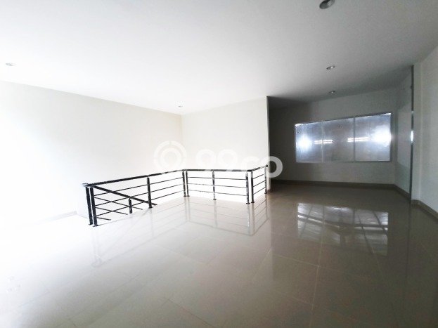 Untuk Dijual! Gudang di Sentul Bogor LT 600m2 / LB 520m2 Kawasan Strategis Untuk Dijual! Gudang di Sentul Bogor LT 600m2 / LB 520m2 Kawasan Strategis