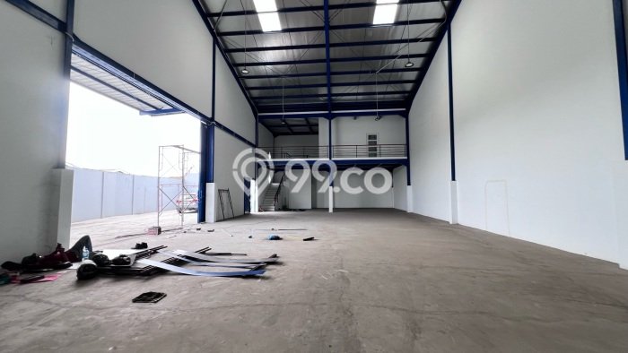 AREA PROSPEKTIF! Gudang Kawasan , Luas 480m2m², Pusat Perdagangan AREA PROSPEKTIF! Gudang Kawasan , Luas 480m2m², Pusat Perdagangan