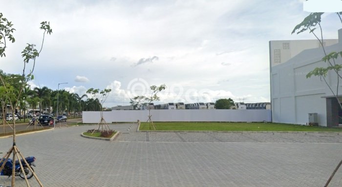 Tanah Strategis Kawasan , Luas 288m2m², Disewakan Tanah Strategis Kawasan , Luas 288m2m², Disewakan