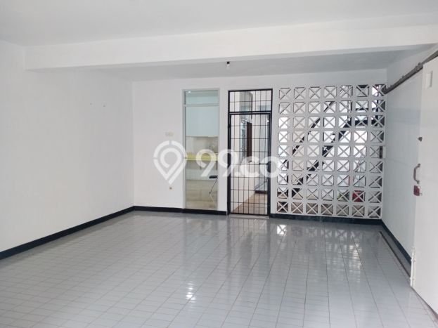Rumah sewa siap pakai 3 Kamar Tidur di Tanjung Barat, Jakarta Selatan Rumah sewa siap pakai 3 Kamar Tidur di Tanjung Barat, Jakarta Selatan