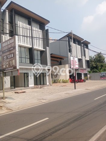Ruko Dijual Lokasi Emas di Jagakarsa Luas 173m2 Ruko Dijual Lokasi Emas di Jagakarsa Luas 173m2