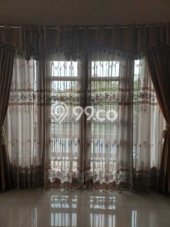 Rumah Mewah LB 340m2 Siap Huni Desain Elegan di Pondok Kelapa, Jakarta Timur Rumah Mewah LB 340m2 Siap Huni Desain Elegan di Pondok Kelapa, Jakarta Timur