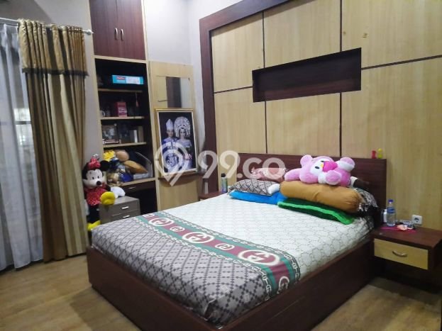 Rumah Elit Modern Tanpa Renovasi di Rawamangun Jakarta Timur Rumah Elit Modern Tanpa Renovasi di Rawamangun Jakarta Timur