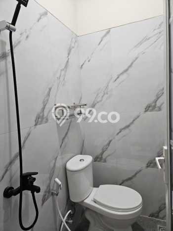 Dijual Kost Strategis di Kelapa Gading, Jakarta Utara 9 KT, 9 KM, Luas Bangunan 154m2 Dijual Kost Strategis di Kelapa Gading, Jakarta Utara 9 KT, 9 KM, Luas Bangunan 154m2