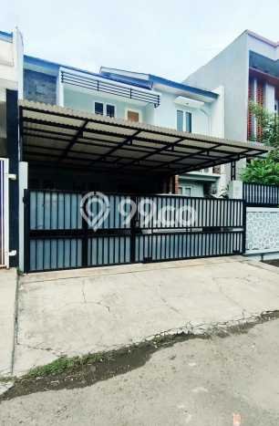 Ready to Use! Premium House LT 208m2 Desain Modern di Pondok Kelapa Ready to Use! Premium House LT 208m2 Desain Modern di Pondok Kelapa